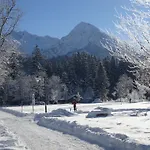 Im Faerberhaus * Фишен
